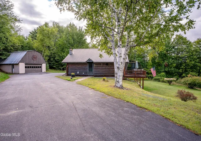 Photo 1 of Single family home for sale at 40 Duell Hl Rd, Brant Lake, NY 12815 | MLS# 202625851 | Listing updated on 2026-09-28