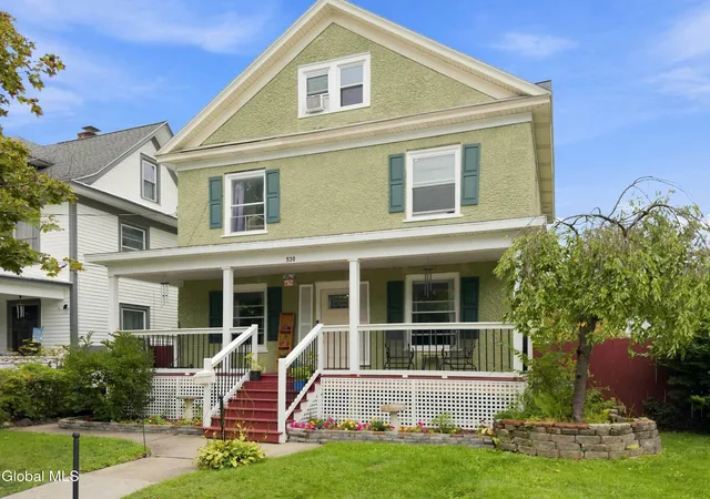 Photo 1 of Single family home for sale at 530 Bedford Rd, Schenectady, NY 12308 | MLS# 202625621 | Listing updated on 2026-09-09