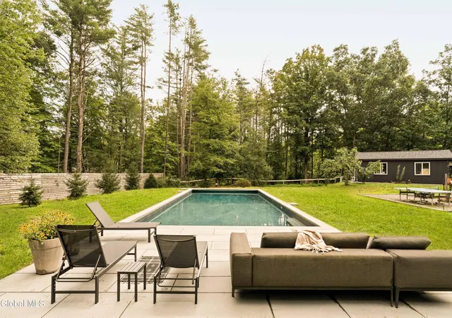 Photo 3 of Sale Pending at 22 Old Ballpark Rd, Kingston, NY 12401 | MLS# 202625614 | Listing updated on 2026-09-24