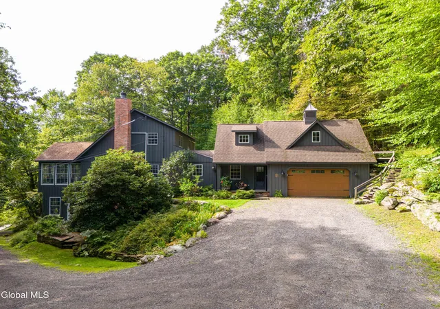 Photo 3 of Single family home for sale at 351 Dugway Rd, Chatham, NY 12037 | MLS# 202625723 | Listing updated on 2026-09-13