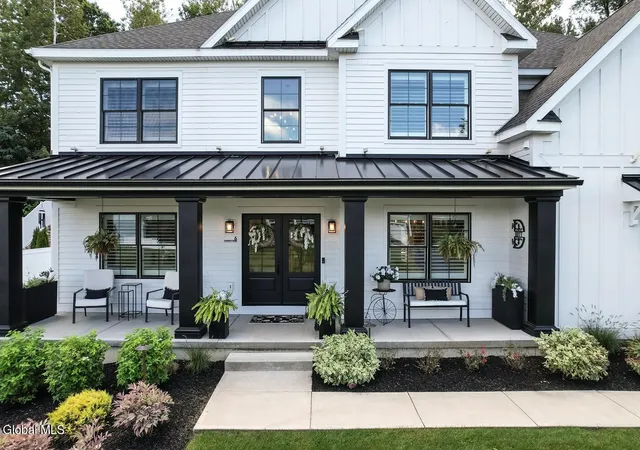Photo 2 of Sale Pending at 6 Steeple View Dr, Albany, NY 12211 | MLS# 202626039 | Listing updated on 2026-09-23