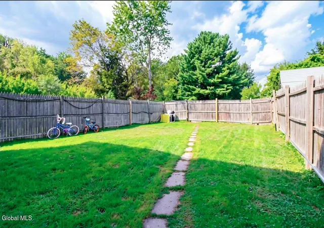 Photo 3 of Single family home for sale at 23 Yost St, Johnstown, NY 12095 | MLS# 202625561 | Listing updated on 2026-09-16