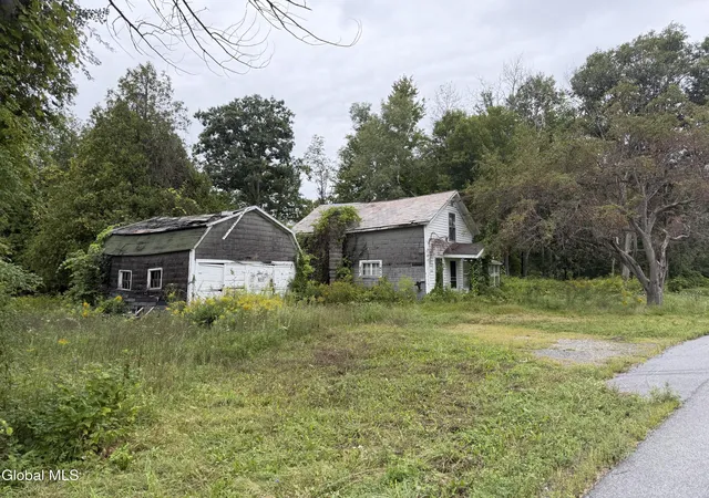 Photo 2 of Single family home for sale at 10329 New York 40, Granville, NY 12832 | MLS# 202625560 | Listing updated on 2026-09-15