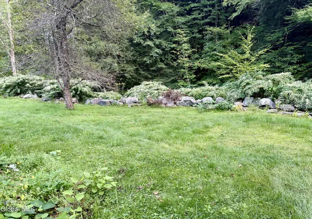 Photo 12 of Single family home for sale at 15 Stillman Village Rd, Petersburg, NY 12138 | MLS# 202625562 | Listing updated on 2026-09-10