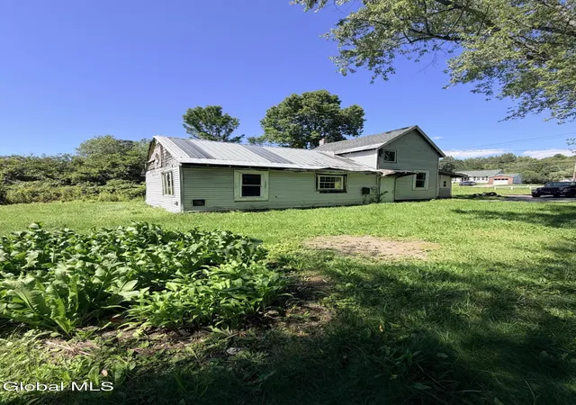 Photo 1 of Single family home for sale at 1517 State Hwy 29a, Gloversville, NY 12078 | MLS# 202625563 | Listing updated on 2026-09-08