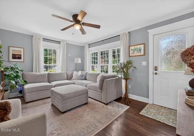 Photo 3 of Sale Pending at 9 Cottonwood Pl, Albany, NY 12205 | MLS# 202625775 | Listing updated on 2026-09-16