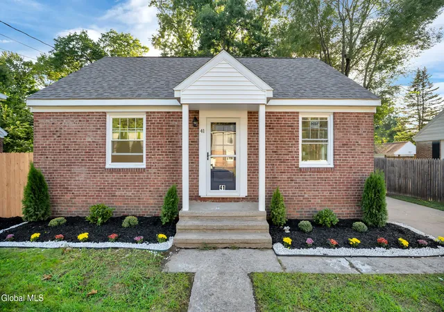 Photo 2 of Sale Pending at 41 Brent St, Colonie, NY 12205 | MLS# 202625720 | Listing updated on 2026-09-24