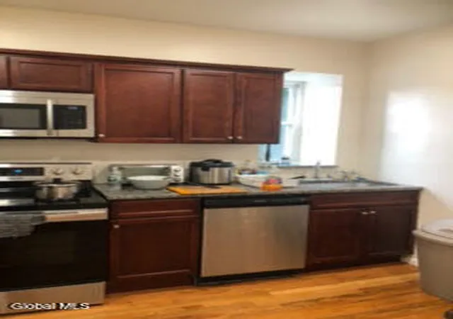 Photo 4 of House for sale at 7 Brunswick Rd, Troy, NY 12180 | MLS# 202625570 | Listing updated on 2026-09-18