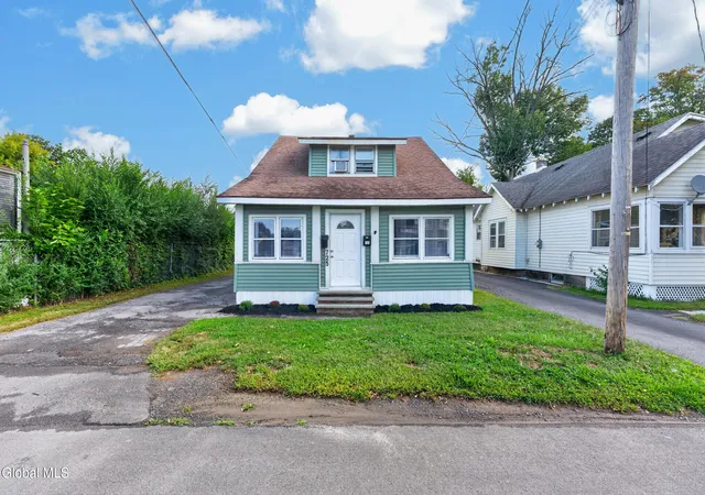Multi family home for sale at 725 Curry Rd, Schenectady, NY 12306 | MLS# 202626211