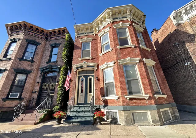 Photo 3 of Multi family home for sale at 225 Green St, Schenectady, NY 12305 | MLS# 202626094 | Listing updated on 2026-09-22