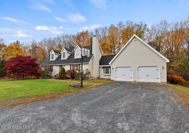 Photo 3 of Single family home for sale at 632 Wilson Hl Rd, Hoosick Falls, NY 12090 | MLS# 202625711 | Listing updated on 2026-09-10