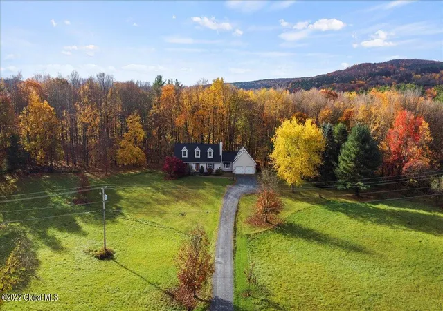 Photo 4 of Single family home for sale at 632 Wilson Hl Rd, Hoosick Falls, NY 12090 | MLS# 202625711 | Listing updated on 2026-09-10