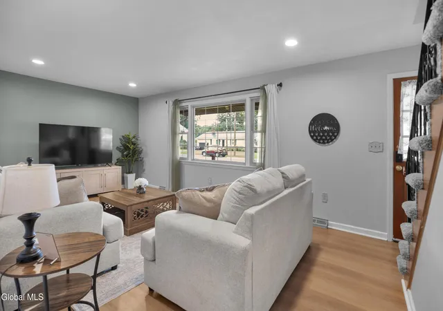 Photo 3 of Single family home for sale at 15 Walter Dr, Saratoga Springs, NY 12866 | MLS# 202625633 | Listing updated on 2026-09-16