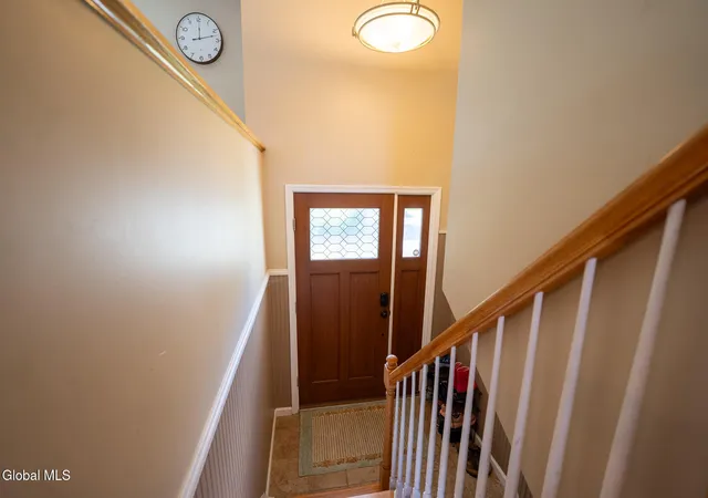 Photo 3 of Sale Pending at 9 Bellevue St, Selkirk, NY 12158 | MLS# 202625816 | Listing updated on 2026-09-16