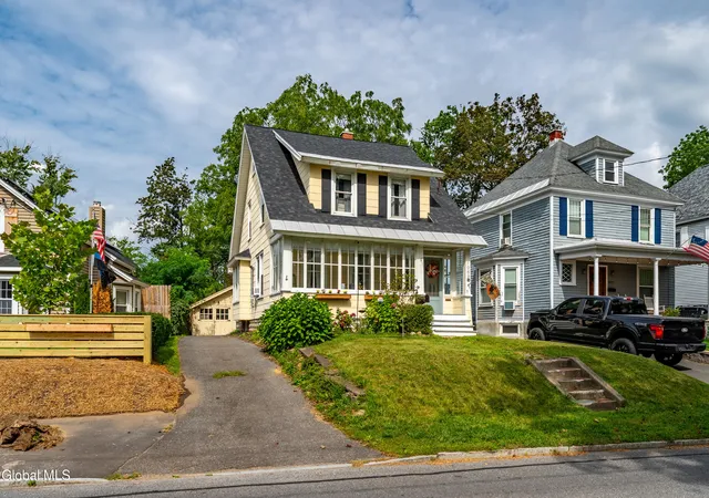 Photo 1 of Sale Pending at 1069 Van Antwerp Rd, Schenectady, NY 12309 | MLS# 202625881 | Listing updated on 2026-09-21