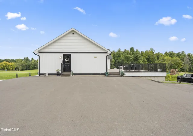 Photo 3 of Single family home for sale at 1780 Tamarac Rd, Johnsonville, NY 12094 | MLS# 202625638 | Listing updated on 2026-09-09