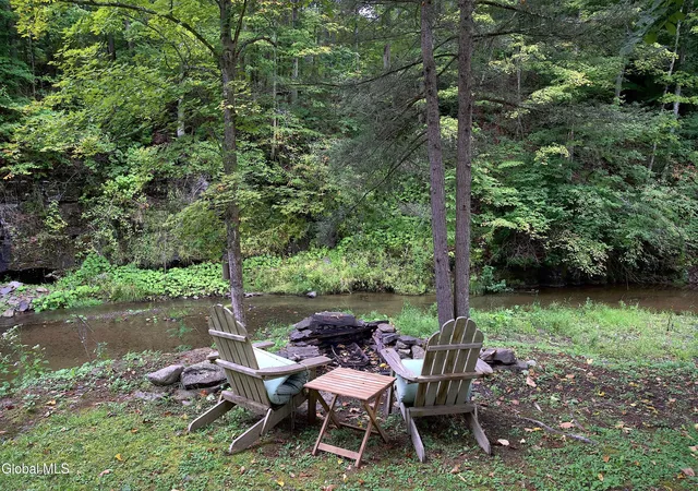 Photo 4 of Single family home for sale at 1499 Huntersland Rd, Middleburgh, NY 12122 | MLS# 202625648 | Listing updated on 2026-09-10