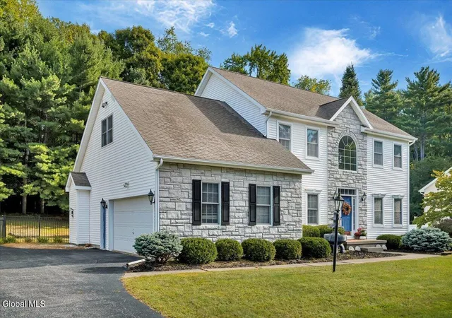 Photo 2 of Single family home for sale at 20 Birch Hl Rd, Ballston Lake, NY 12019 | MLS# 202626259 | Listing updated on 2026-10-01
