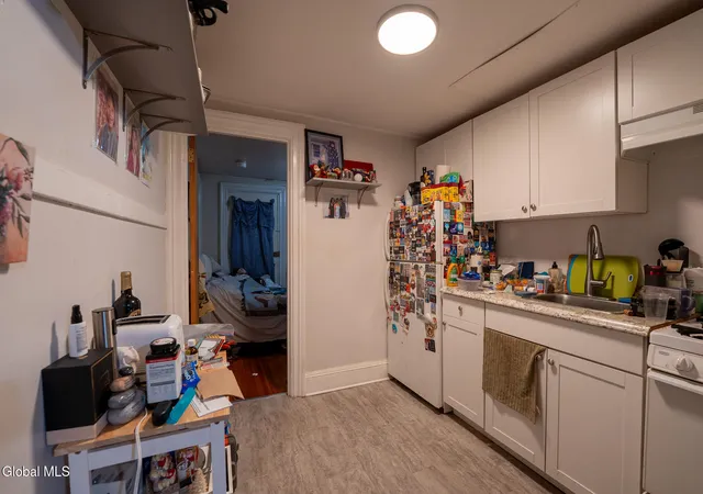 Photo 3 of Multi family home for sale at 156 S Swan St, Albany, NY 12210 | MLS# 202625684 | Listing updated on 2026-09-10