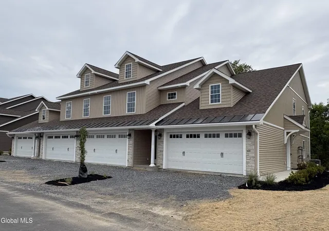 Photo 2 of Condo for sale at 14 Prescott Dr #A, Glenville, NY 12302 | MLS# 202625738 | Listing updated on 2026-09-10