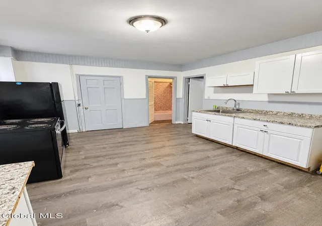Photo 3 of House for sale at 625 Clinton Ave, Albany, NY 12206 | MLS# 202625701 | Listing updated on 2026-09-10