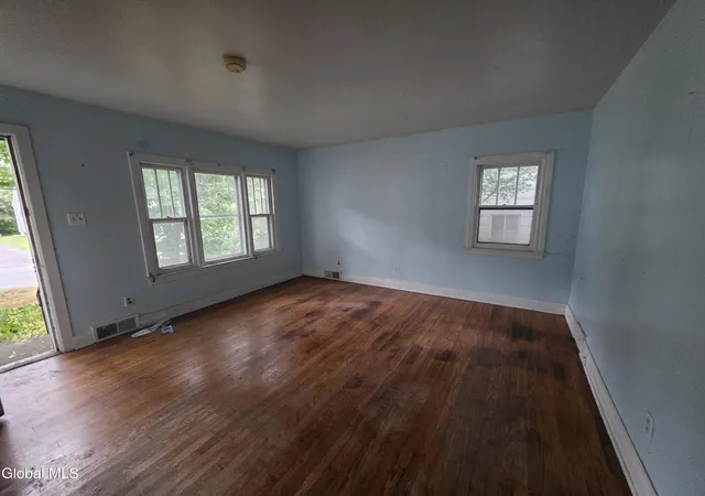 Photo 3 of Sale Pending at 12 Fuller Ter, Albany, NY 12205 | MLS# 202625721 | Listing updated on 2026-09-17