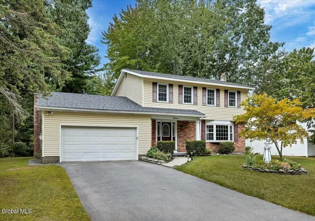 Photo 2 of Sale Pending at 12 Chris Dr, Schenectady, NY 12309 | MLS# 202625965 | Listing updated on 2026-09-23