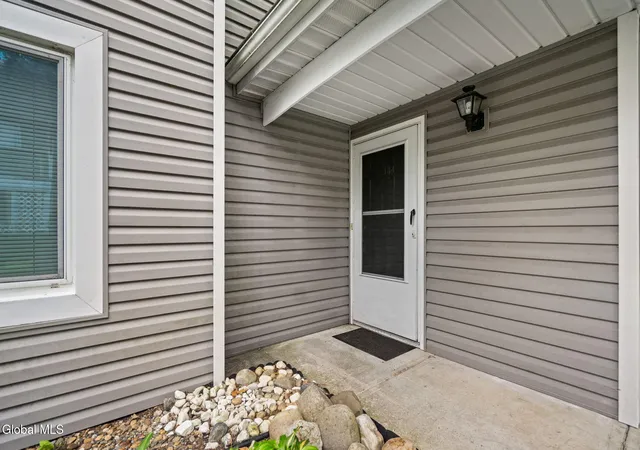 Photo 3 of Sale Pending at 1976 Curry Rd # E134, Rotterdam, NY 12303 | MLS# 202625852 | Listing updated on 2026-09-22