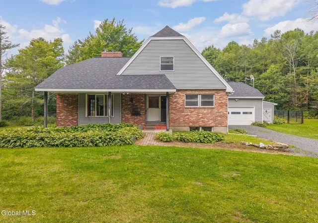 Single family home for sale at 139 Auser Rd, Esperance, NY 12066 | MLS# 202626363