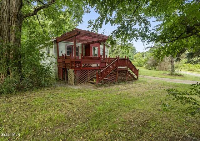 Photo 3 of Single family home for sale at 3908 New York 7, Hoosick Falls, NY 12090 | MLS# 202625746 | Listing updated on 2026-09-10