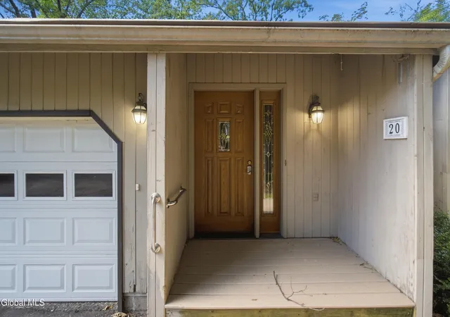 Photo 3 of Sale Pending at 20 W Skyview Dr, Cohoes, NY 12047 | MLS# 202626146 | Listing updated on 2026-09-25