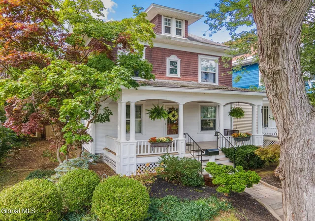 Photo 1 of Sale Pending at 1317 Glenwood Blvd, Schenectady, NY 12308 | MLS# 202625839 | Listing updated on 2026-09-16