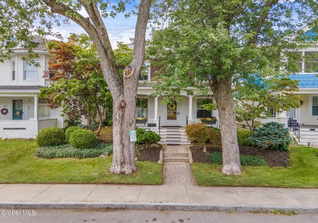 Photo 2 of Sale Pending at 1317 Glenwood Blvd, Schenectady, NY 12308 | MLS# 202625839 | Listing updated on 2026-09-16