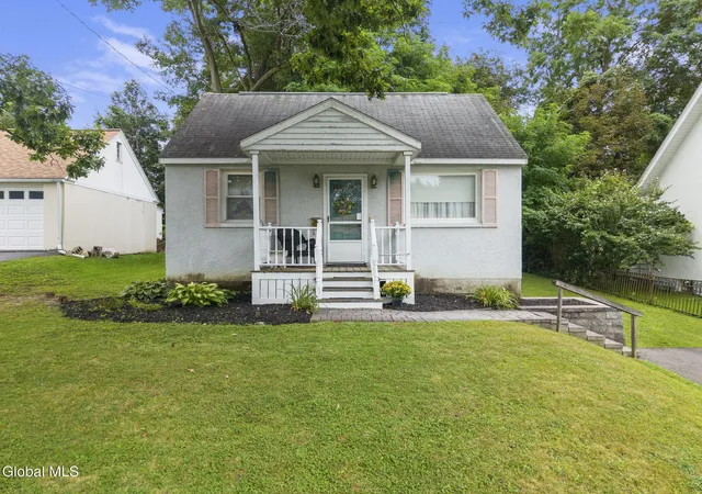 Photo 1 of Sale Pending at 33 Evelyn Ave, Amsterdam, NY 12010 | MLS# 202625945 | Listing updated on 2026-10-05