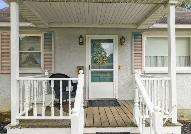 Photo 3 of Sale Pending at 33 Evelyn Ave, Amsterdam, NY 12010 | MLS# 202625945 | Listing updated on 2026-10-05