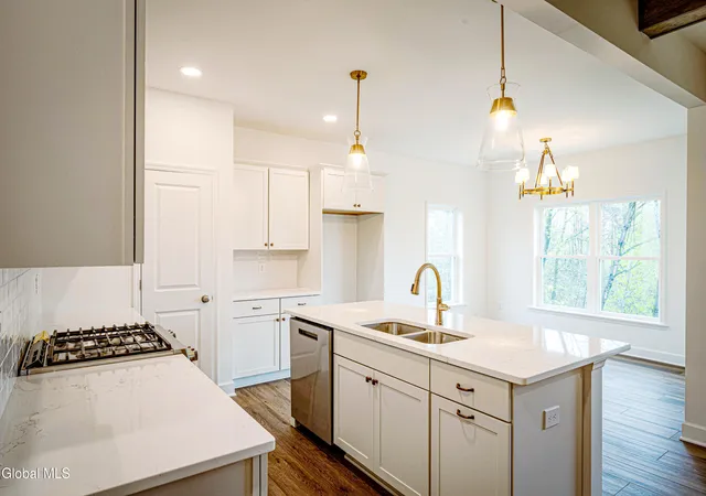 Photo 2 of Single family home for sale at 41 Heritage Way, Selkirk, NY 12158 | MLS# 202625873 | Listing updated on 2026-09-10