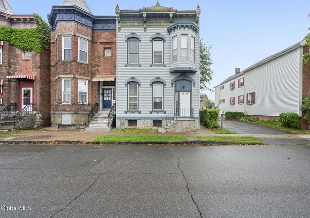 Photo 3 of Single family home for sale at 2128 3rd Avenue, Watervliet, NY 12189 | MLS# 202625999 | Listing updated on 2026-10-04