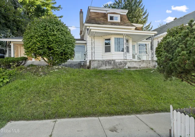 Single family home for sale at 722 Salina St, Schenectady, NY 12308 | MLS# 202626080
