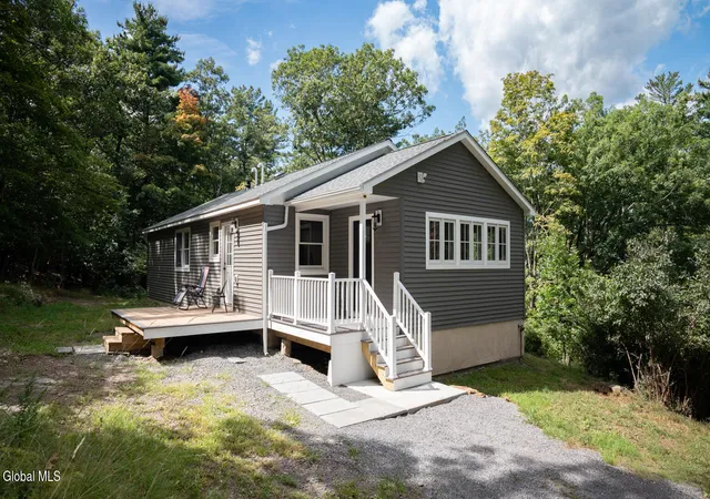 Photo 1 of Single family home for sale at 273 Pollys Rock Rd, Round Top, NY 12473 | MLS# 202626008 | Listing updated on 2026-09-21