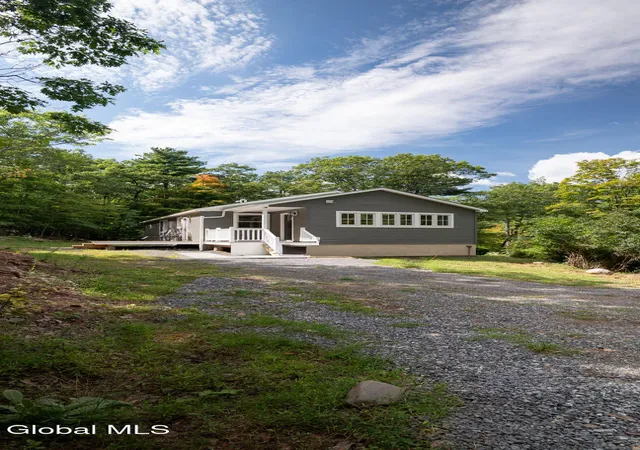 Photo 2 of Single family home for sale at 273 Pollys Rock Rd, Round Top, NY 12473 | MLS# 202626008 | Listing updated on 2026-09-21
