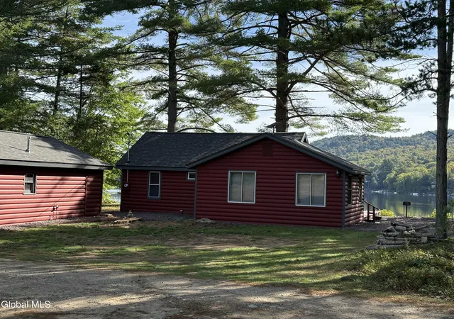 Photo 16 of Sale Pending at 59 Alice Bissell Ln, Long Lake, NY 12847 | MLS# 202626128 | Listing updated on 2026-09-16