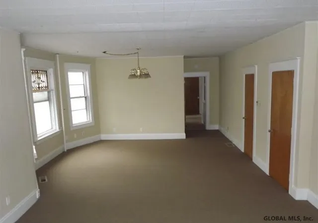 Photo 4 of House for sale at 901 N Brandywine Ave, Schenectady, NY 12308 | MLS# 202625952 | Listing updated on 2026-09-13