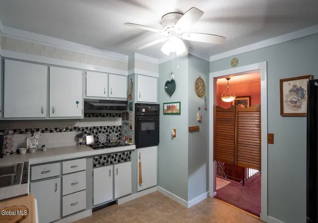 Photo 4 of Single family home for sale at 4 Orchard Dr, Kinderhook, NY 12106 | MLS# 202626028 | Listing updated on 2026-10-04