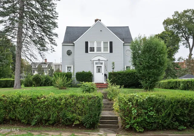 Photo 2 of Sale Pending at 1670 Wendell Ave, Schenectady, NY 12308 | MLS# 202625993 | Listing updated on 2026-09-19