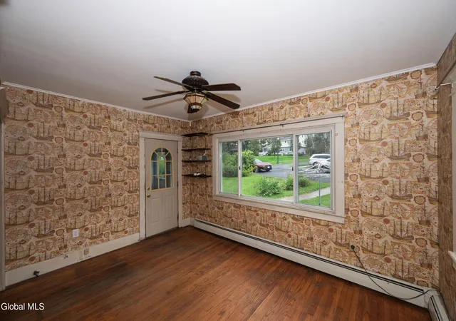 Photo 3 of Sale Pending at 1670 Wendell Ave, Schenectady, NY 12308 | MLS# 202625993 | Listing updated on 2026-09-19
