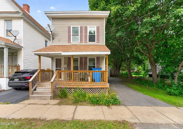 Photo 1 of Single family home for sale at 11 Burton St, Johnstown, NY 12095 | MLS# 202626224 | Listing updated on 2026-09-17