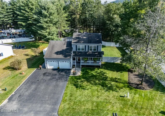 Photo 2 of Single family home for sale at 46 James St, Warrensburg, NY 12885 | MLS# 202626692 | Listing updated on 2026-09-28