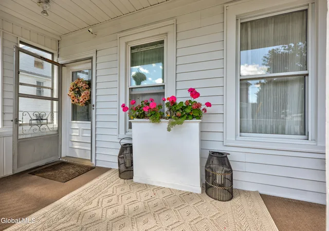 Photo 3 of Single family home for sale at 81 James St, Amsterdam, NY 12010 | MLS# 202626022 | Listing updated on 2026-10-03