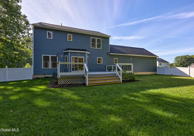 Photo 3 of Single family home for sale at 27 Woodland Dr, Castleton On Hudson, NY 12033 | MLS# 202626417 | Listing updated on 2026-09-22