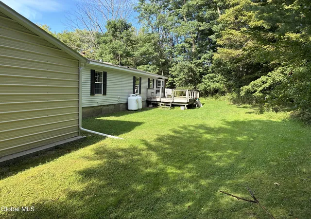 Photo 3 of Single family home for sale at 6 White St, Hoosick Falls, NY 12090 | MLS# 202626159 | Listing updated on 2026-09-16